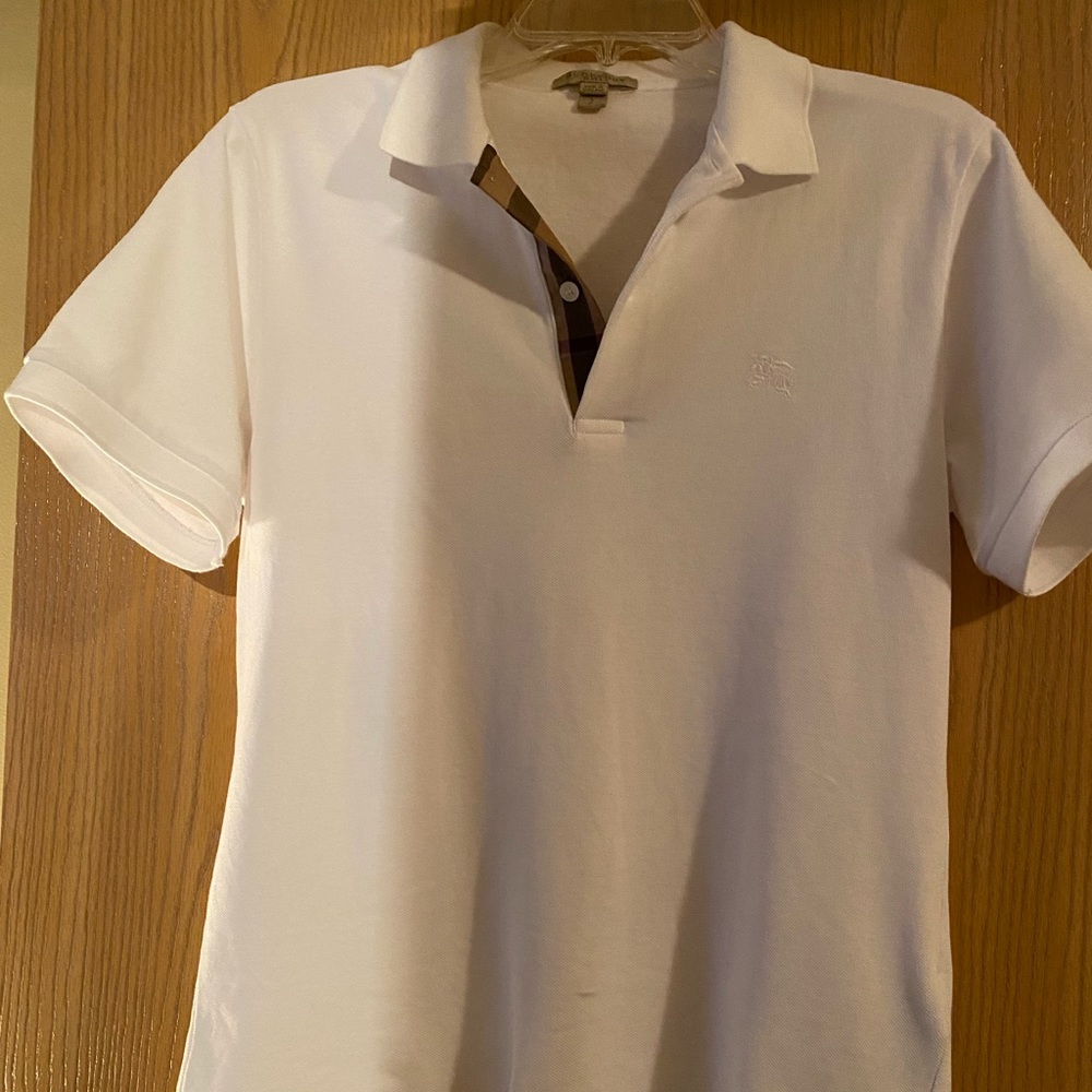 Men small white Burberry polo
